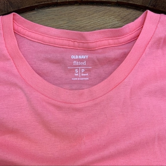Old Navy | Peachy Pink Fitted Crewneck Pullover Short Sleeve Tee NWT SP Tall - Picture 2 of 5